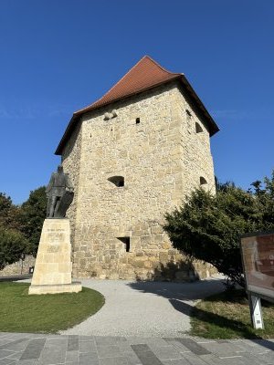 46.76783055555556,23.59776388888889