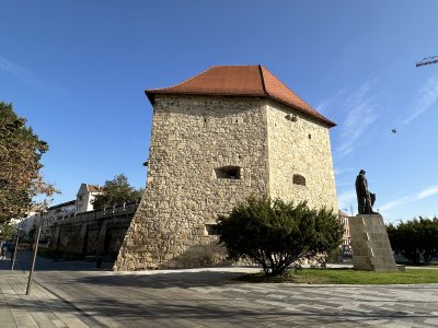 46.7678,23.59738888888889