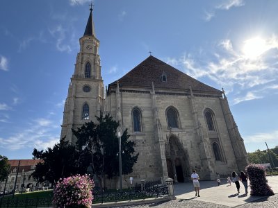 46.76998055555556,23.58873611111111