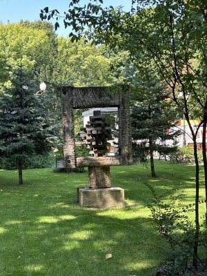 47.18667222222222,27.55944722222222