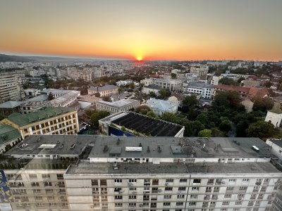 47.16684444444444,27.58035555555556