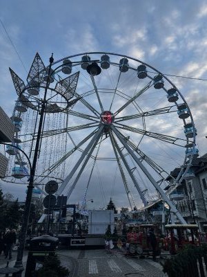 47.162675,27.58261944444444