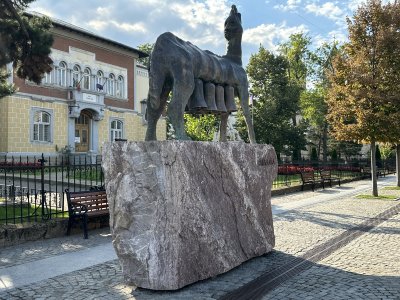 47.15905833333333,27.58558055555556