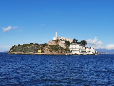 37.82254409777778,-122.4141387938889