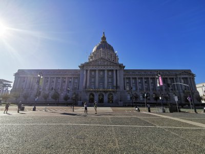 37.77833333333333,-122.41805555555555