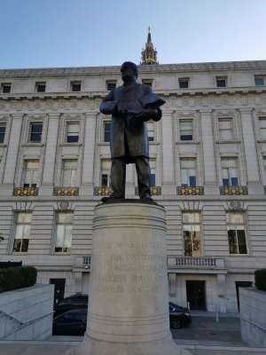 37.78012847888889,-122.41947174055557