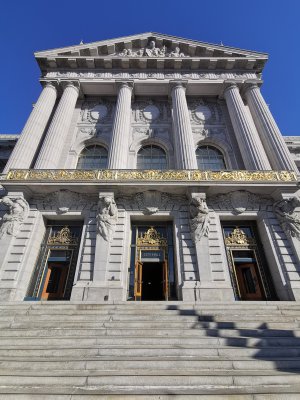 37.77927398666667,-122.41988372777779