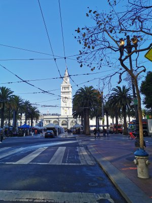 37.79463958722222,-122.39491271972223