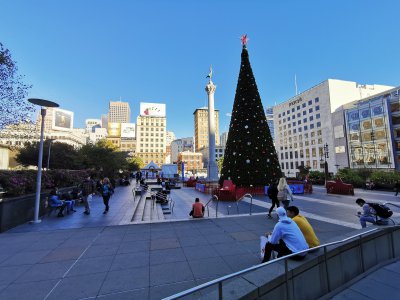 37.78797149638888,-122.40805053694444